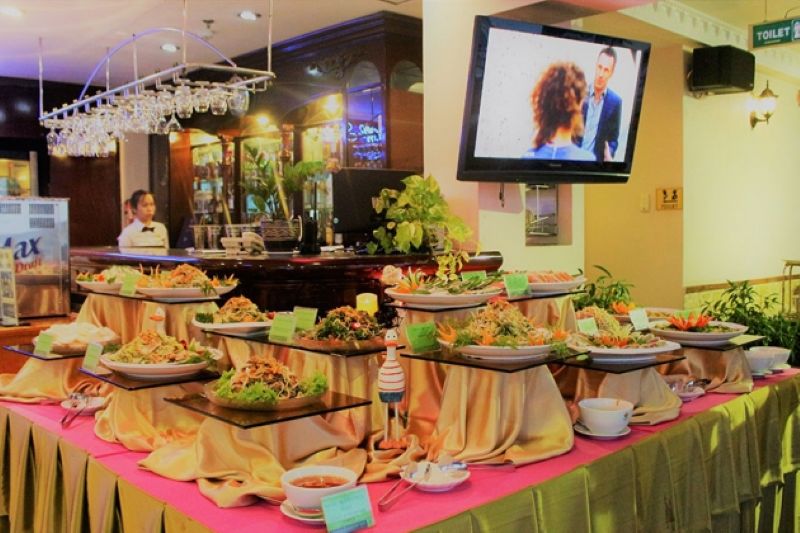 Hương Sen – Buffet nướng tiêu chuẩn khách sạn 3 sao