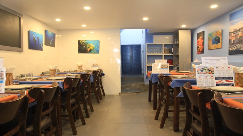 Nhà Hàng Buffet Hải Sản 7 Sắc Cầu Vồng
